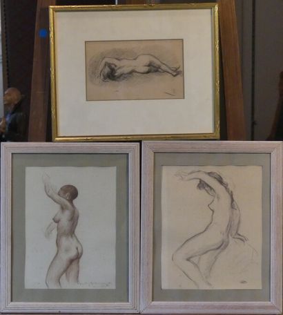 André DULAURENS Ensemble de trois femmes nues de dos. Ensemble de trois femmes nues...