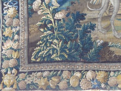 TAPISSERIE AUBUSSON. Cléopatre et Marc Antoine, bordure décor floral, polychromie...