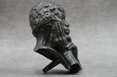 Herbert WARD (1863-1919), Bronze. Herbert WARD (1863-1919). Buste africain de femme...
