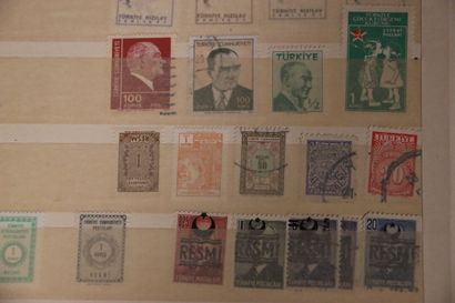 null Quatre albums de timbres (France et étranger)