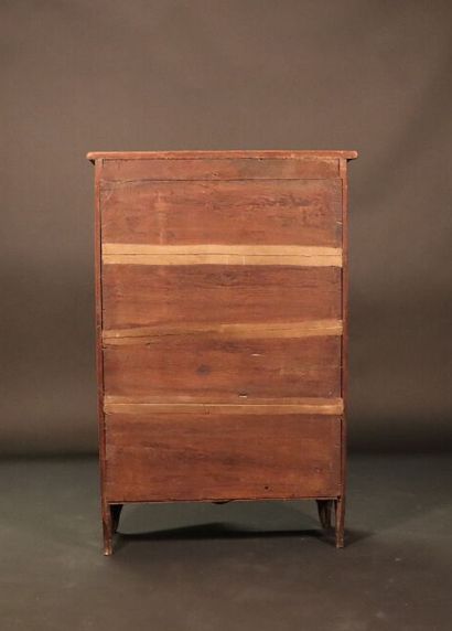 null Small bookcase in veneer and marquetry. It opens with two doors revealing 4...