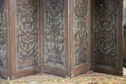 null Work of the 17th century. Folding screen with 8 leaves in painted canvas showing...