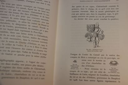 null DEMAY (G.). Le Costume au Moyen-Âge d'après les Sceaux. Paris, D. Dumoulin et...
