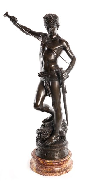 null Antonin MERCIER (1845-1916). David terrassant Goliath. Bronze à patine nuancée....