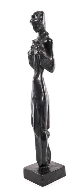 null Joseph CSAKY (1888-1971). Jeune fille à la fleur. Bronze à patine brune. Signé....