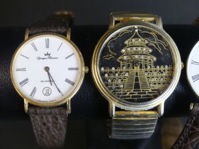 null Réunion de six montres bracelets. Une montre en métal doré, mouvement quartz,...