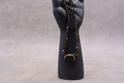 null Un collier avec pendentif en onyx et monture or jaune 585?.