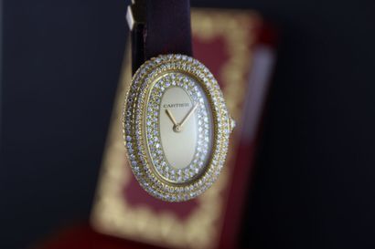 null CARTIER "Baignoire". Montre de dame avec boitier et boucle en or jaune 750,...