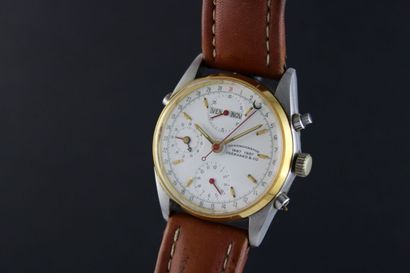 null EBERHARD Navy Master réf. 32012/B
Montre chronographe bracelet en acier et lunette...