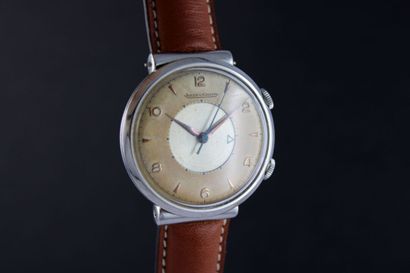 null JAEGER-LECOULTRE Memovox ref.3150 
Steel bracelet watch. Round case with "hooded"...