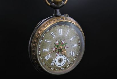 null ANONYMOUS Regulator .
Pocket watch with round case.
White dial with white applied...