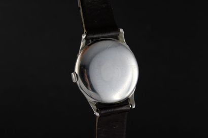 null International Watch & Co Schaffhausen
Montre bracelet en acier. Boitier rond....