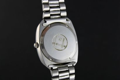 null OMEGA De Ville F300 ref.198.0035
Steel bracelet watch. Oval case. Screwed back....