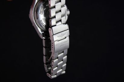 null Breitling Colt océane ref.A77380
Ladies' wristwatch in steel. Round diving case...