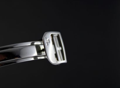 null JAEGER-LECOULTRE (moderne)
Boucle déployante en acier pour un bracelet de 16mm....