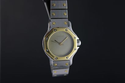 null CARTIER Santos Octagon ref.0907
Gold and steel bracelet watch. Octagonal case....