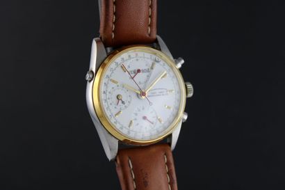 null EBERHARD Navy Master réf. 32012/B
Montre chronographe bracelet en acier et lunette...