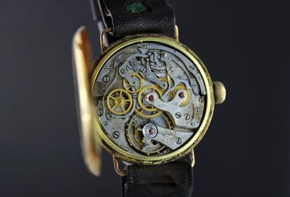 null ANONNYME Mono-poussoir.
Montre chronographe bracelet en or jaune 18k. Boitier...