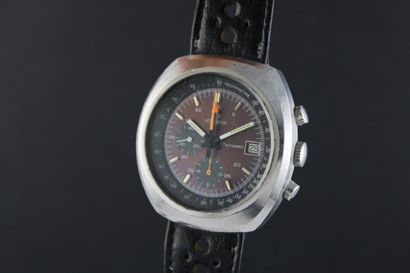 null LEMANIA réf.9801-72
Montre chronographe bracelet en acier. Boitier ovale. Fond...