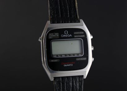 null OMEGA Speedmaster LCD réf. 186.0010
Montre bracelet en acier. Boitier rectangulaire...