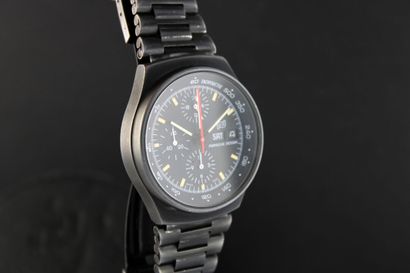 null PORSCHE DESIGN (Orfina)
Steel bracelet watch with black PVD coating. Round case,...