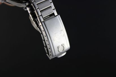 null OMEGA Speedmaster ref.105.012-66 circa 1966
Steel bracelet chronograph watch....