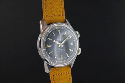 ENICAR Super Divette. 
Steel bracelet watch;...