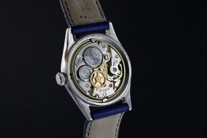 null ROLEX Oyster Royal ref.4444
Steel bracelet watch; round oyster case. Screwed...
