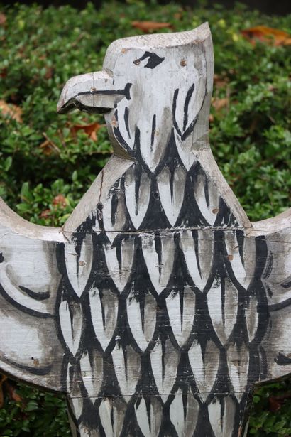 null Seconde Guerre Mondiale. Aigle allemand en bois sculpté polychrome. Travail...
