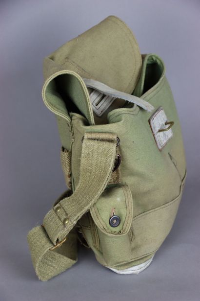 null Complete ANP 31 musette with gas mask and cartridge, a passive defense mask...
