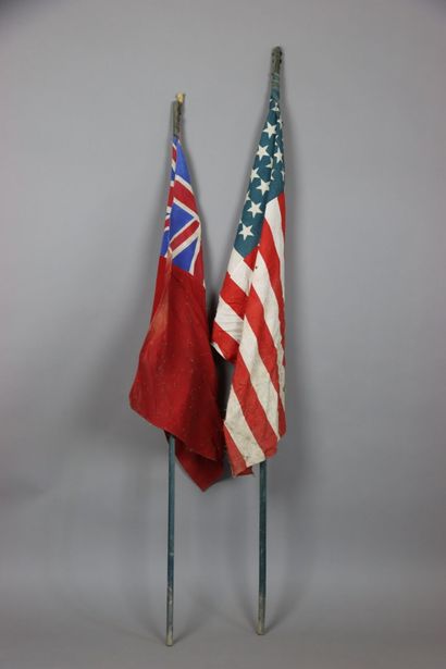 Dreux drapeaux de pavoisement : un Américain...