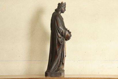 STATUE. En bois sculpté. Hauteur: 71cm. XIXème siècle. Quelques manques.