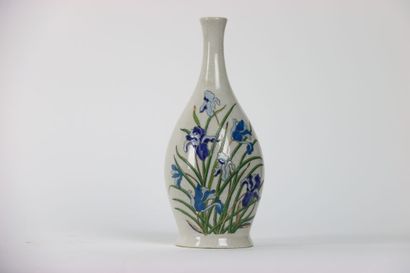null Manufacture WONG LEE. Vase in cracked ceramics with decoration of blue Iris...