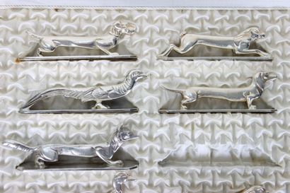 null In the taste of Rabier. Suite of 12 silver plated animal knife holders, featuring...