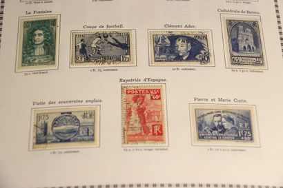 null Importante collection de FRANCE en albums Yvert et Tellier. 1849-1982 et rubriques...