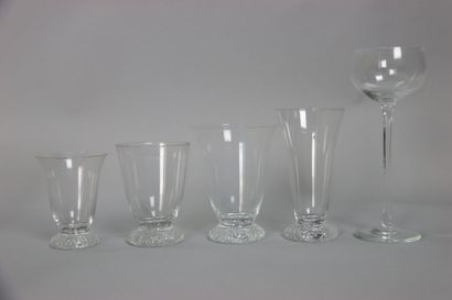 null DAUM France. Partie de service de verres en cristal modèle KIM comprenant 10...