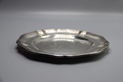 Plate in silver model nets. Net weight :...