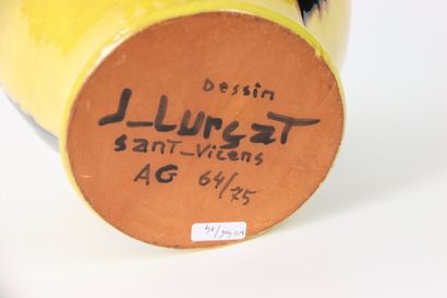 null Jean LURCAT (1892 - 1966) à SANT-VICENS. Pichet en céramique émaillée polychrome...