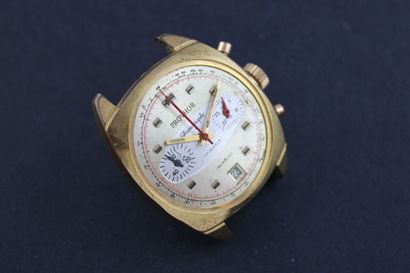 Provhor Gold plated chronograph bracelet. Round case. Screwed back.

Gold dial with...
