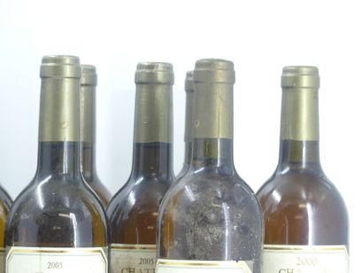 12 CHATEAU HAUT MAZIERES 12 bottles of BORDEAUX BLANC, 2005, 2000, 1999 and 1997,...