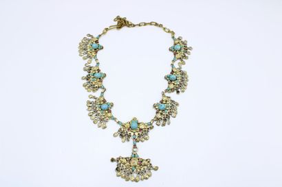 null Henry PERICHON (1910-1977)
Necklace in gilded metal decorated with 8 motives...