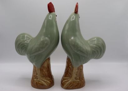 null CHINA. Pair of roosters in polychrome porcelain. Marked in hollow. Height :...