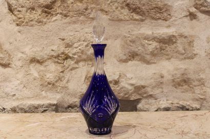 SAINT LOUIS (in the taste) Carafe and its stopper out of crystal, XXth century, with...