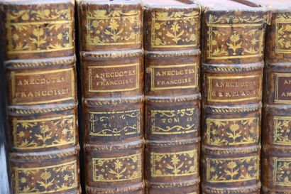 null Nice set of ANECDOTES in 11 volumes including :



- ANECDOTES DU NORD [Hornot,...
