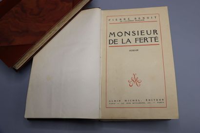 null Pierre de BENOIT, Meeting of works including :



Chez Albin Michel, cover preserved,...