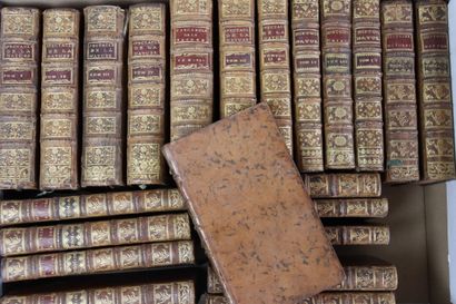 null MANNETTE , Meeting of 18th century bindings including :

- Histoire Naturelle...