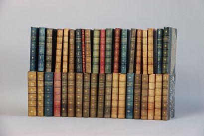 null LOT of beautiful BINDINGS in-12 half-chagrin with corners, spines decorated,...