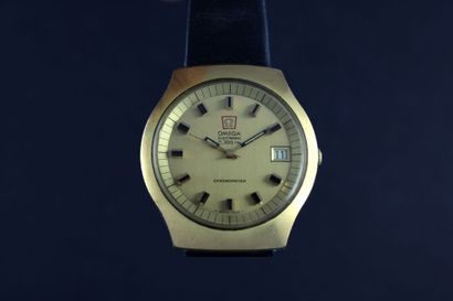 OMEGA F300 Chronometer réf.198.021 Montre bracelet plaquée or. Boitier ovale. Fond...