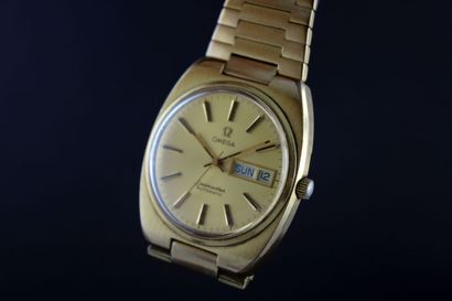 OMEGA Seamaster réf.166.0216.1 Montre bracelet plaquée or. Boitier rond. Fond à pression.

Cadran...