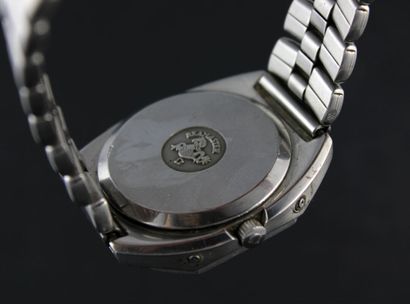 OMEGA Seamaster Mariner réf.196.0054 Montre bracelet en acier. Boitier octogonal....